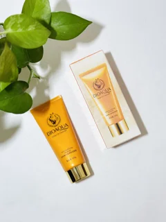 فوم شستشو صورت روغن اسب