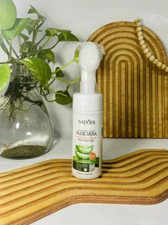 فوم شستشوی آلوئه ورا براش دار